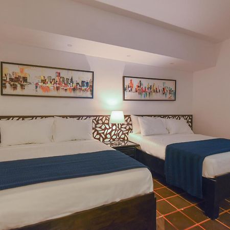 Ph 19 Guesthouse Hotel In Gazcue 聖多明哥 外观 照片
