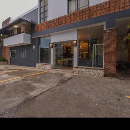 Ph 19 Guesthouse Hotel In Gazcue 聖多明哥 外观 照片