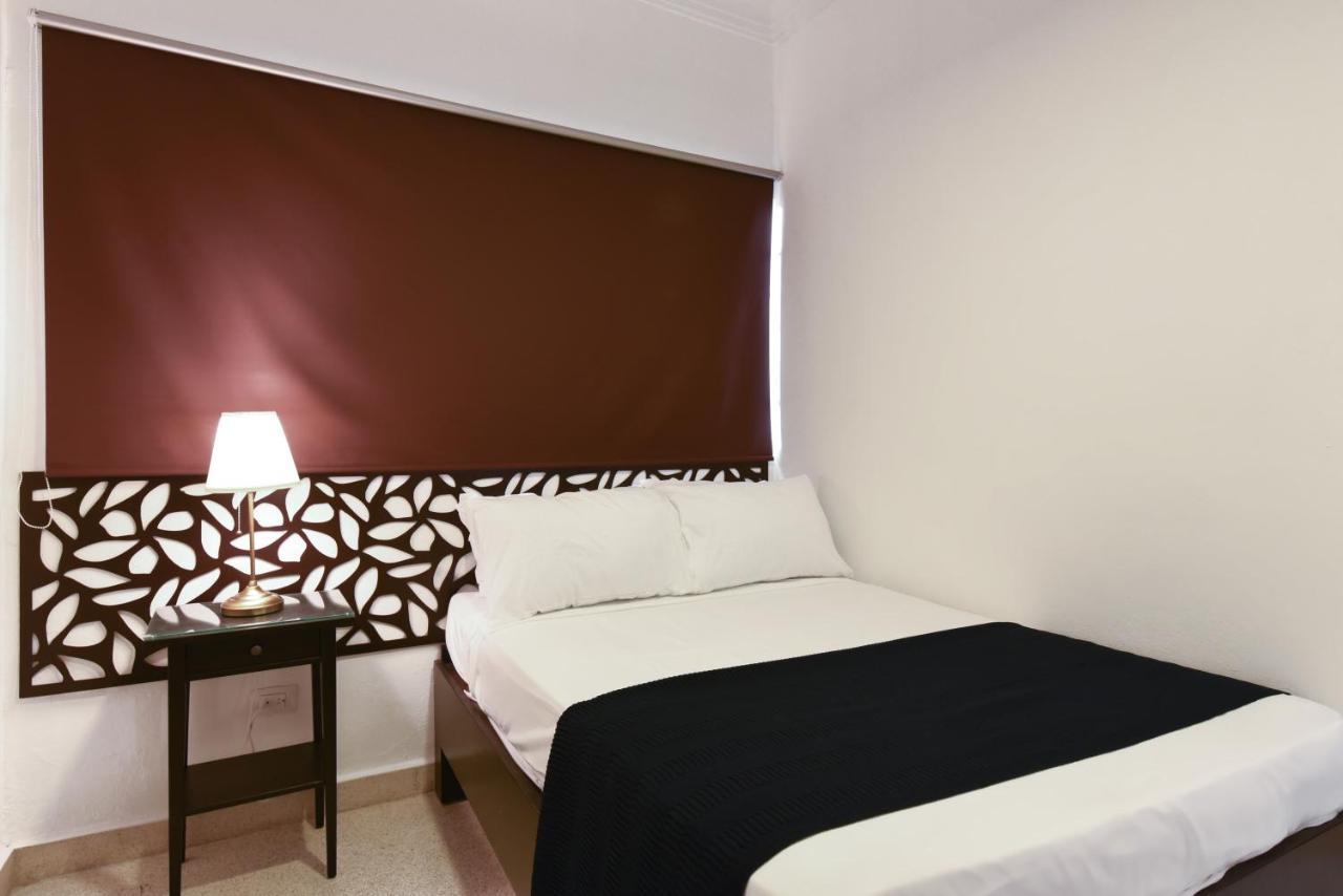 Ph 19 Guesthouse Hotel In Gazcue 聖多明哥 客房 照片