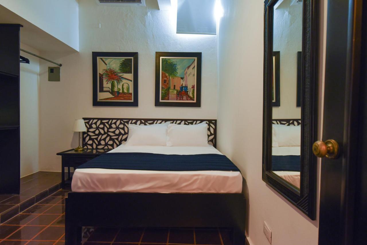 Ph 19 Guesthouse Hotel In Gazcue 聖多明哥 外观 照片