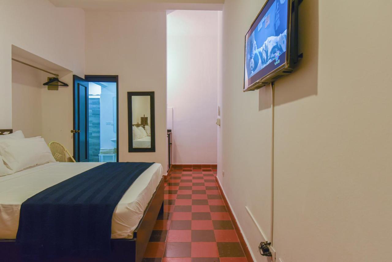 Ph 19 Guesthouse Hotel In Gazcue 聖多明哥 客房 照片