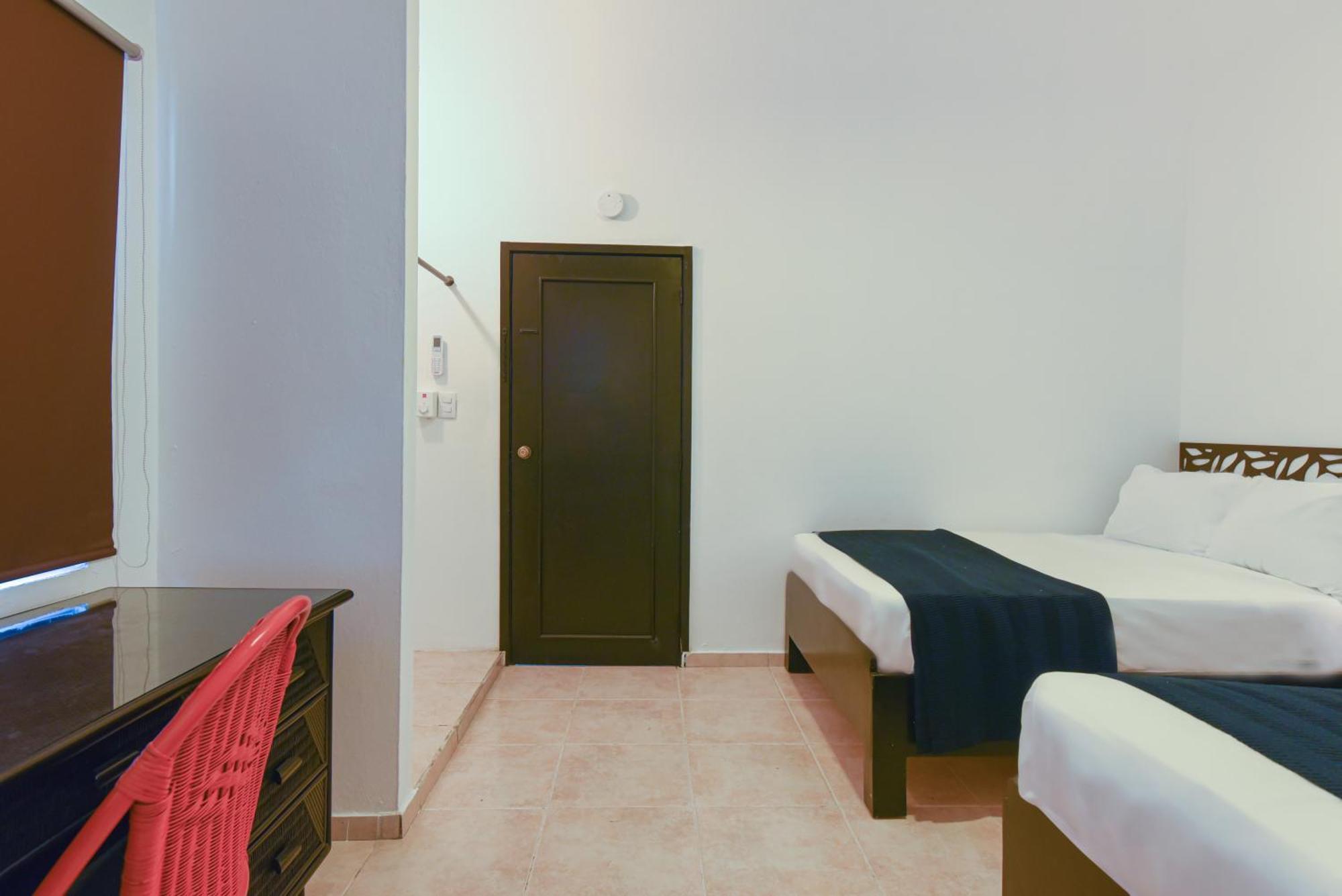 Ph 19 Guesthouse Hotel In Gazcue 聖多明哥 外观 照片