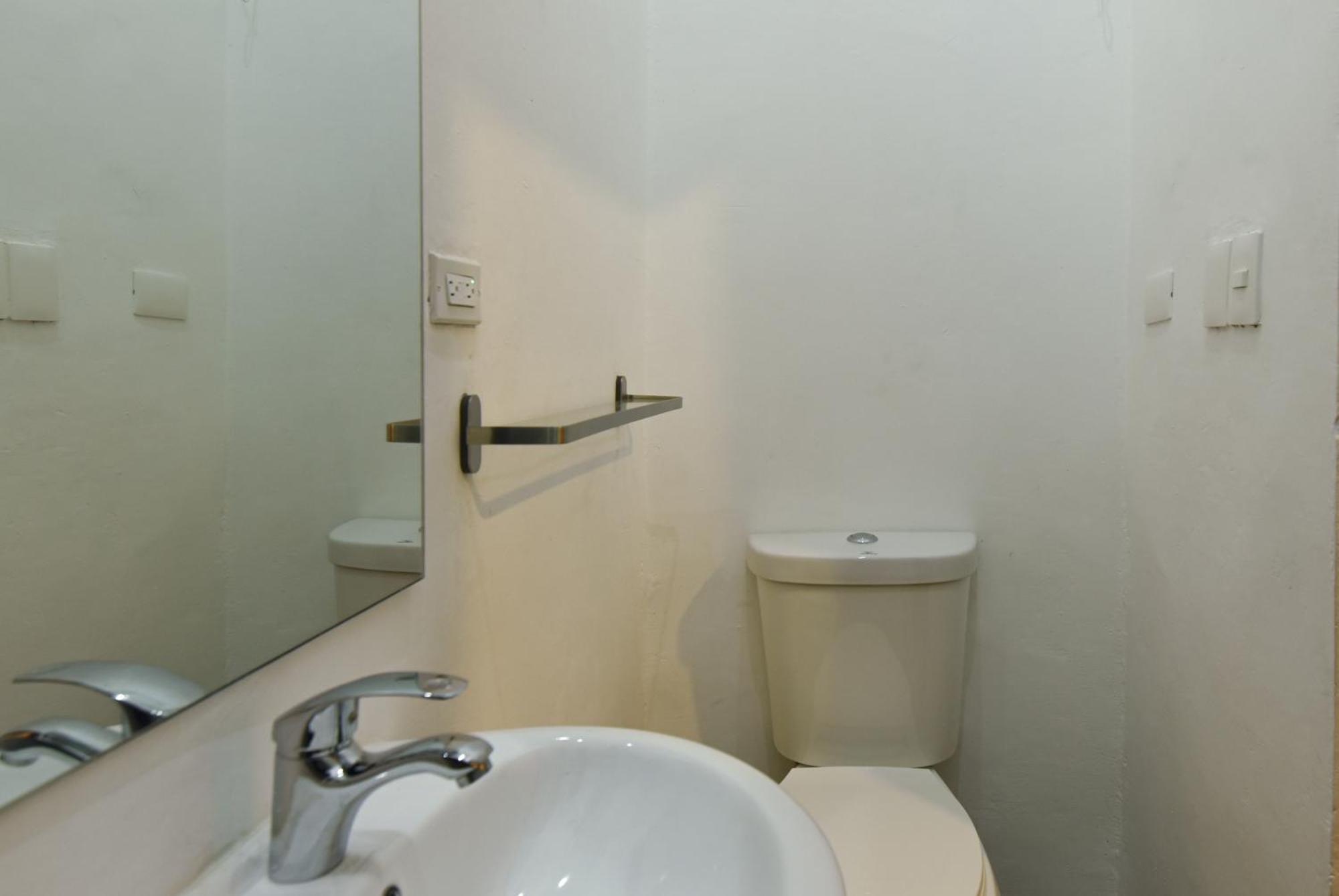 Ph 19 Guesthouse Hotel In Gazcue 聖多明哥 客房 照片