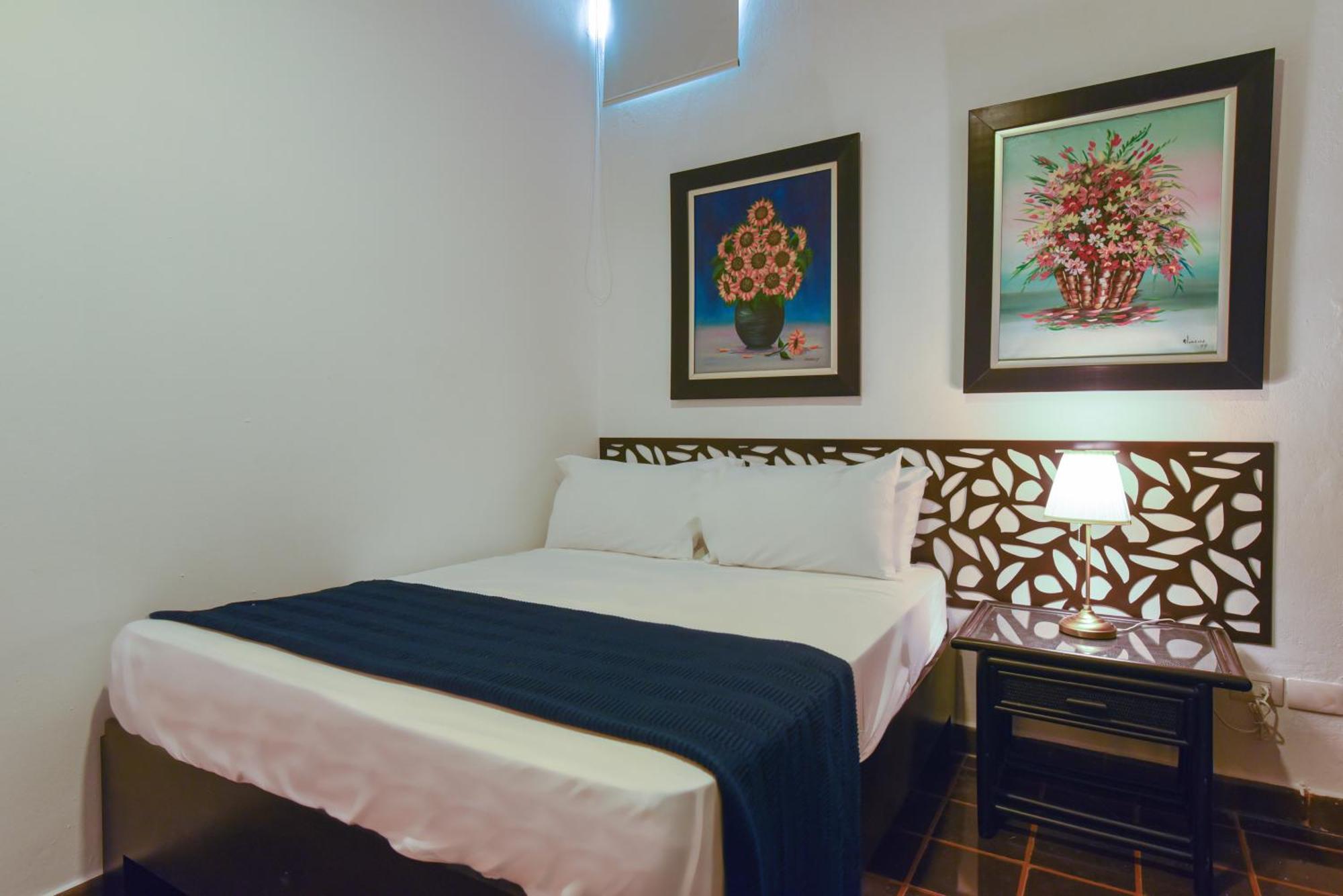 Ph 19 Guesthouse Hotel In Gazcue 聖多明哥 客房 照片